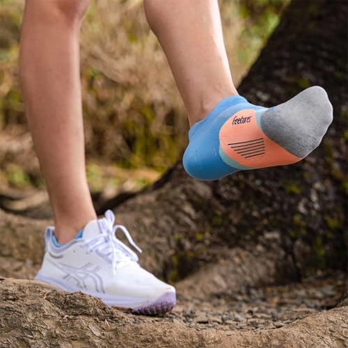 Image of Feetures Elite Light Cushion No Show Tab Sock Wave