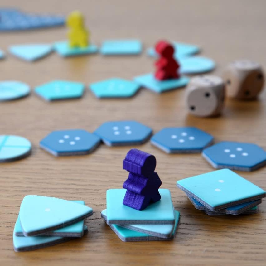 Oink Games Deep Sea Adventure Board Game • Dice Strategy Board Games for Funny Games Nights • for Adults & Children • Best Game for 9-99 Year Olds