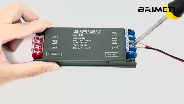 ALIMENTATORE LED 12V 100W IP67 - EXTRA SLIM IMPERMEABILE