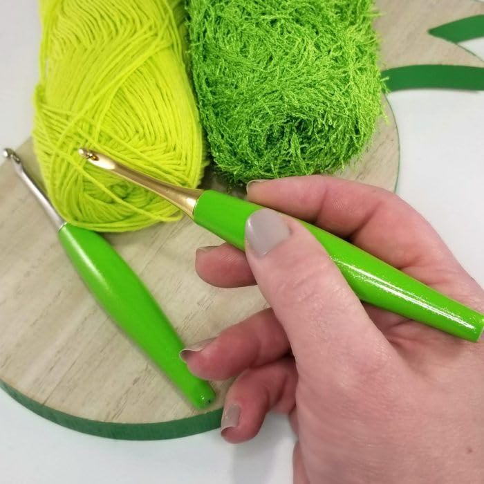Image of Furls Crochet Hook, Odyssey Lime, Nickel Plated Tip for Effortless Glide, Ergonomic Handle Crochet Hooks 7 inch (Odyssey - Green Lime, N - 9.00MM)