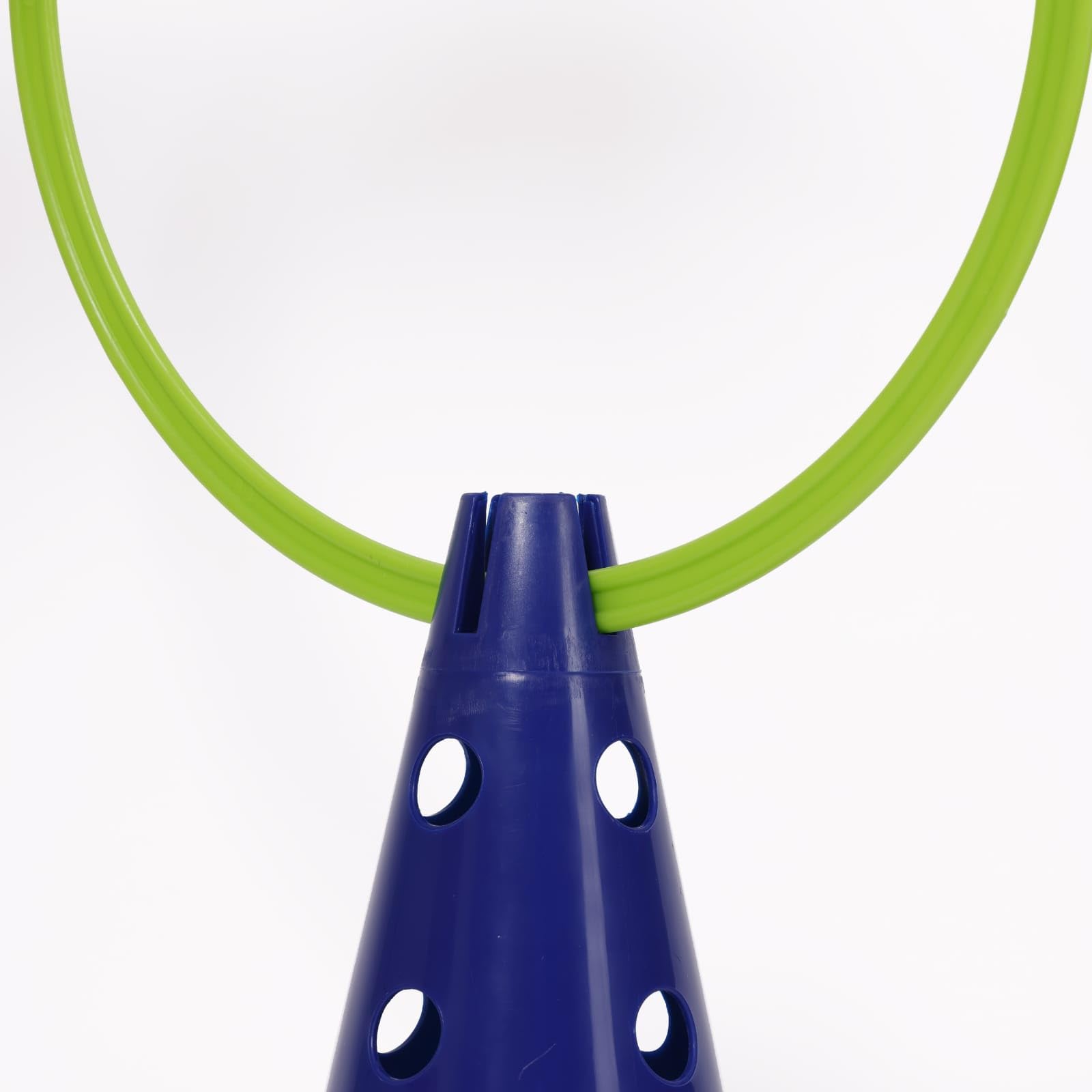 Kit Psicomotorio Modello C - Set 25 Pezzi per Attività Motoria per Bambini | Gioco da Esterno Include Aste, Coni, Cerchi e Accessori, Materiale Atossico, Ideale per Sviluppo Fisico, Attività Creativa