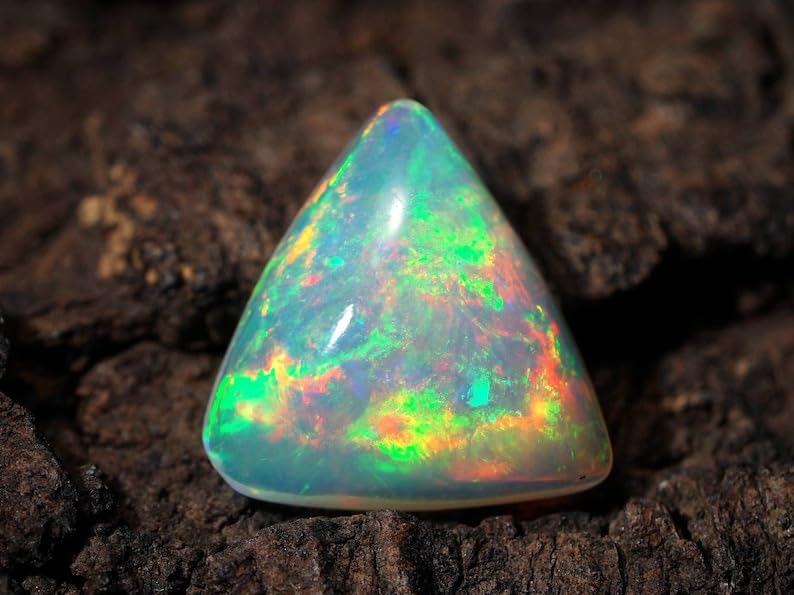 Opale de feu éthiopienne AAA pour création de bijoux d'exception