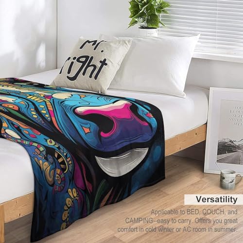 Couvre-lit psychédélique-pattern-vache en flannel premium et finitions luxe