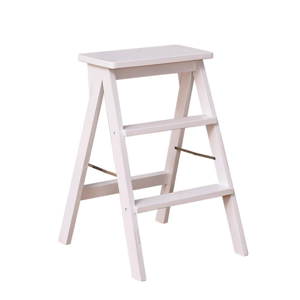 Escabeau pliable contre le manque de place avec tabouret de bar intégré
