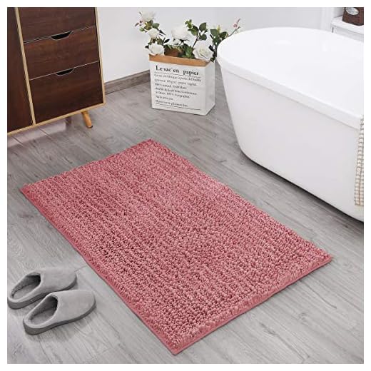 DEARTOWN Non-Slip Shaggy Bathroom Rug,Soft Microfibers Bath Mat with Water Absorbent, Machine Washable (20x32 Inches, Pink)
