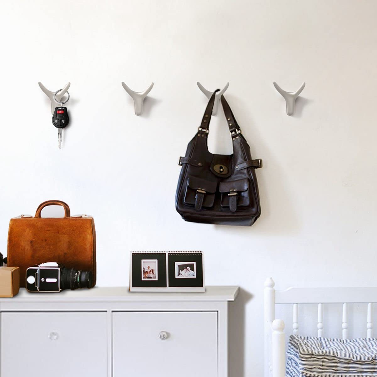 Ganci Da Parete Triangolari Nero - 4 Pezzi, Alluminio, Portata 30lbs Per Asciugamani E Cappotti - Foto 9