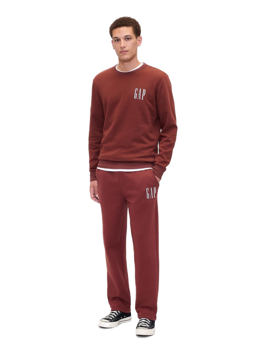 

                                                    GAP Mens Logo Straight Leg Sweatpant Burnt Russet 