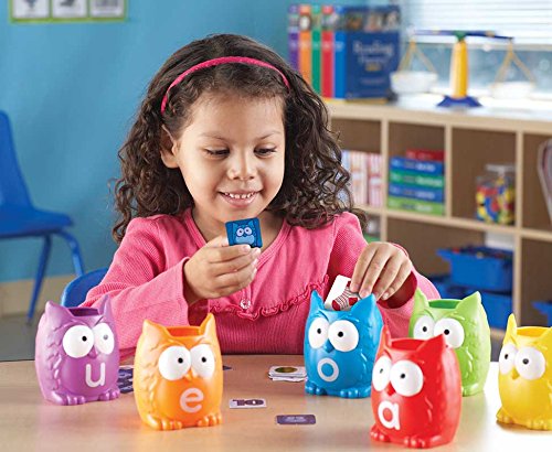 Learning Resources Vowel Owls Sorting Set, Word Recognition, Assorted Colors, Set of 6, Ages 5+ - Image 12