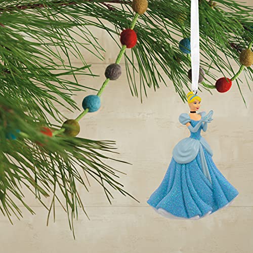 Hallmark Disney Cinderella Holding Glass Slipper Christmas Ornament #TOP4