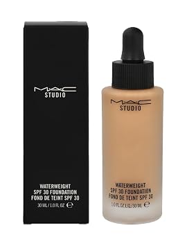 MAC Studio Waterweight SPF 30 Foundation NC37