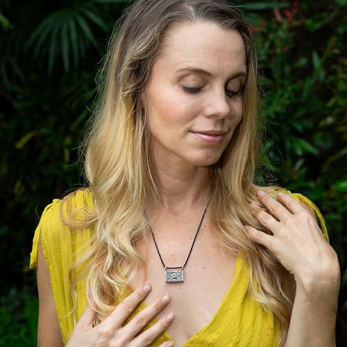 Bali Manifestation Locket | Handcrafted Balinese Silver | Sacred Ritual Jewelry with Bamboo Petal for Intentions3