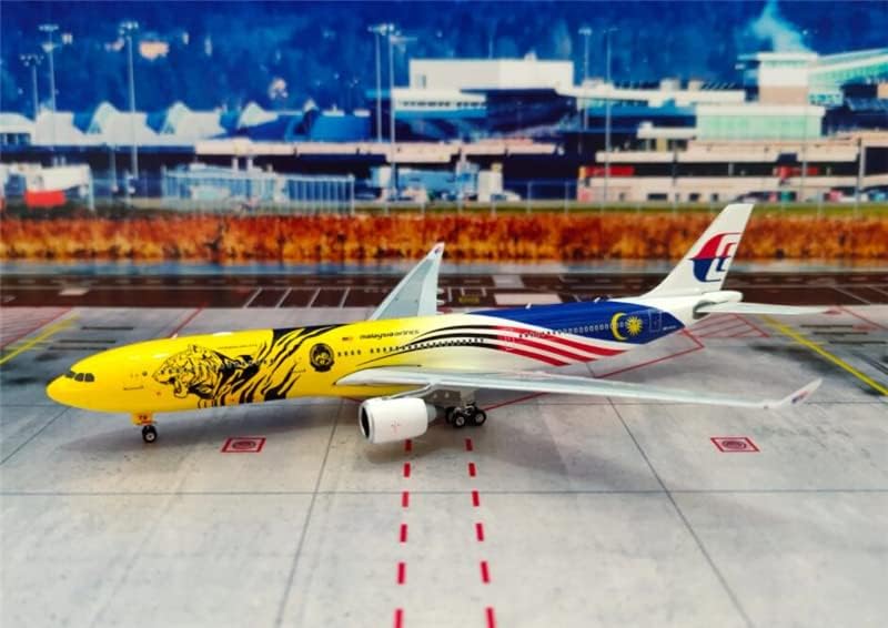 Miniatura 6 de Phoenix Malaysia Airlines Cachorros para Airbus A330-300 9M-MTG 1400 DIECAST modelo preconstruido