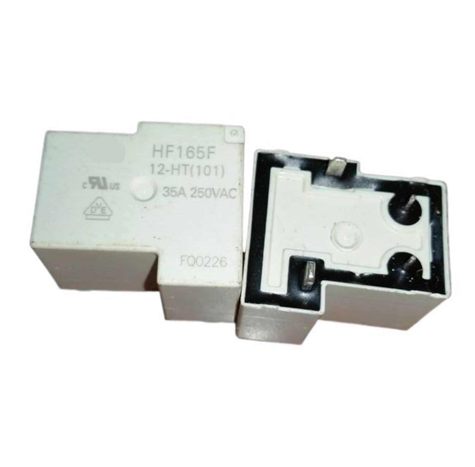 Relais HF165F 12-HT 101 NISZA 4 broches T90-1A-4P-24V-35A pour circuit