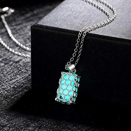 Preisvergleich Produktbild Good dress Geometrische Unisex Zink-Legierung Kabel Kette Anhänger Halskette Leuchtende Serie Mode Hohlen Design Quadratische Leuchtende Halskette, Cyan