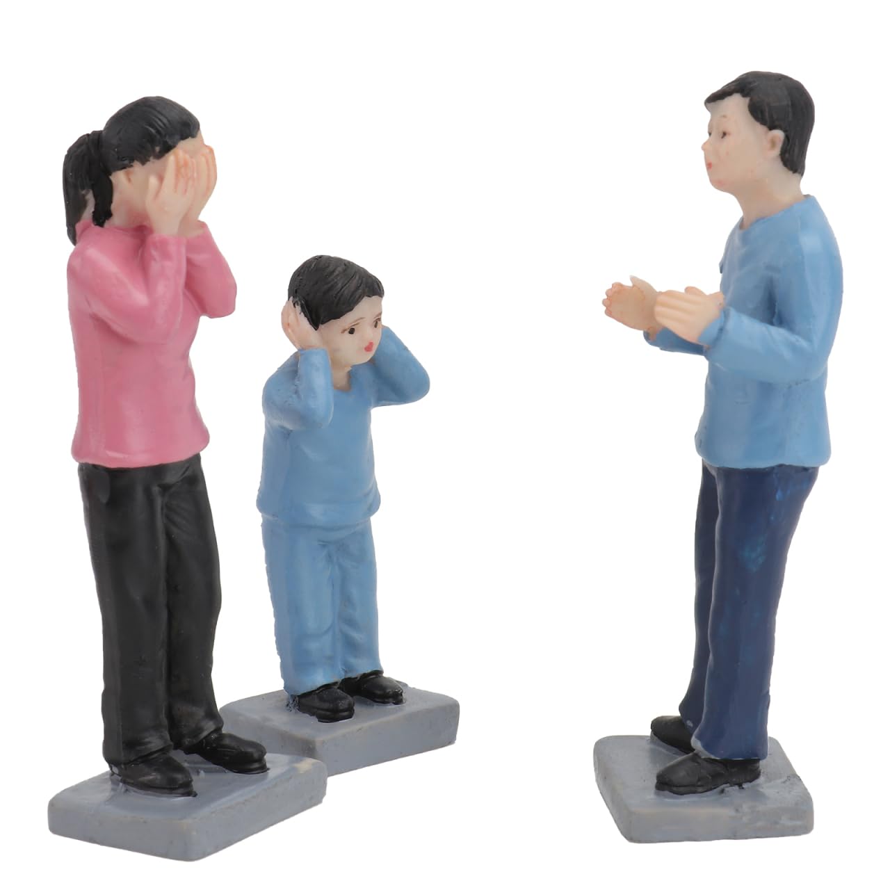CORHAD 3pcs Miniature People Figurines Mother Father Kids Mini Architectural Characters Collectible Statue Simulation Figurines for Sand Play Photo Props