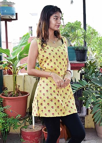 Image of JAIPUR HAND BLOCK Sleeveless Broad Neck Kurti Top S22SF