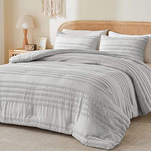 Image of BEDELITE Boho King Size Comforter Set - Light Grey Tufted Striped Bed Set 3 Pieces, Soft Vintage Farmhouse Comforter for All Seasons, Boho Home Decor,Fluffy Jacquard Bedding with Pillow Sham