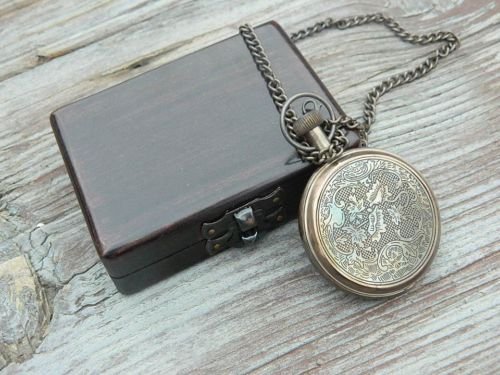 Vintage-Brass-Pocket-Watch-with-Wooden-Gift-Box-Vintage-Style