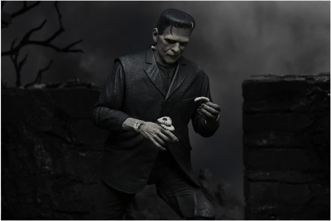 NECA Universal Monsters - Ultimate Frankenstein's Monster (B&W) - 7” Scale Action Figure