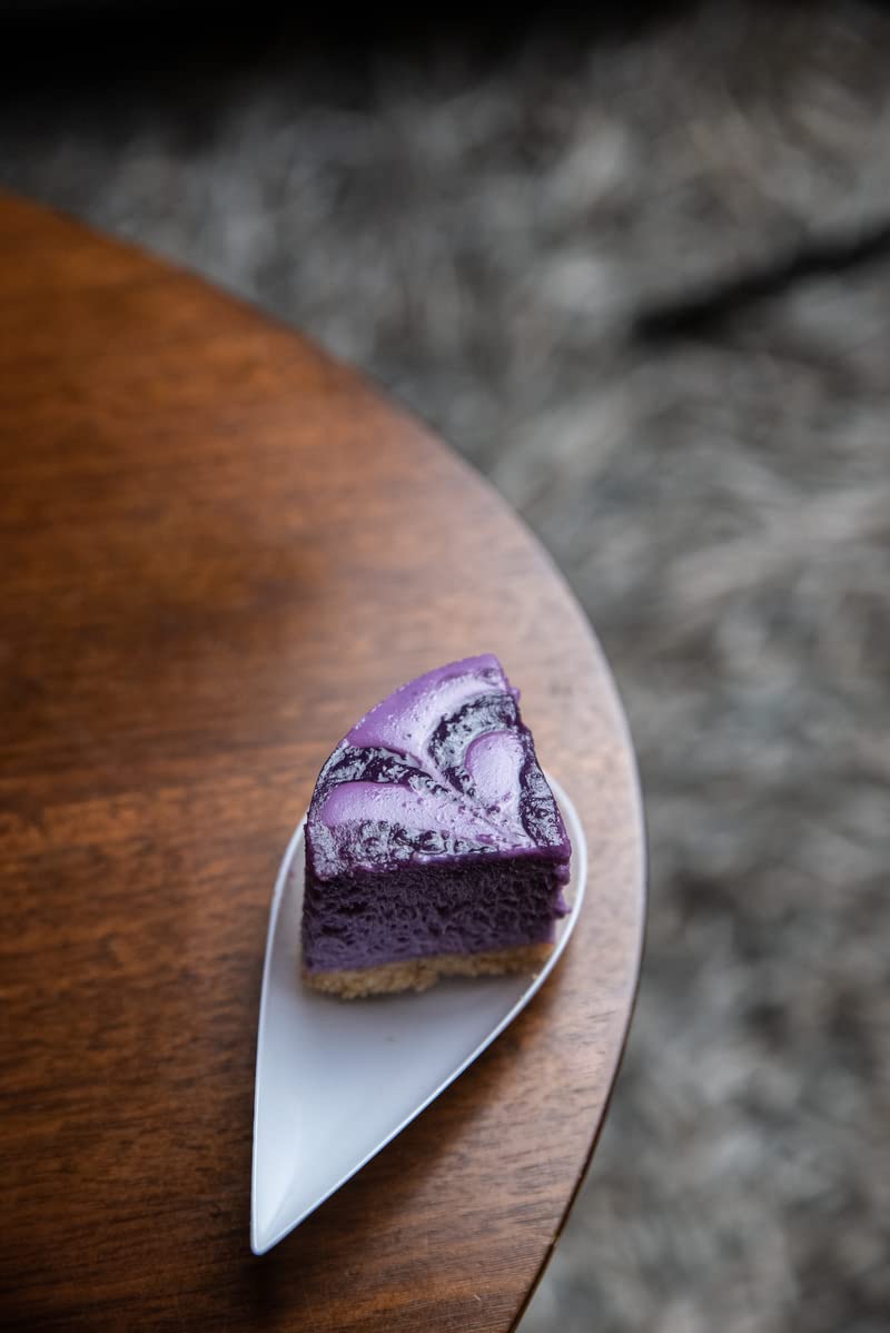 PacknWood 210BCHICDROP Paper plates with compartments -eco friendly paper plates,oval disposable plates - Drop Shaped White Sugarcane Dish (0.5 oz, 4.1" x 1.9") - 300 pcs