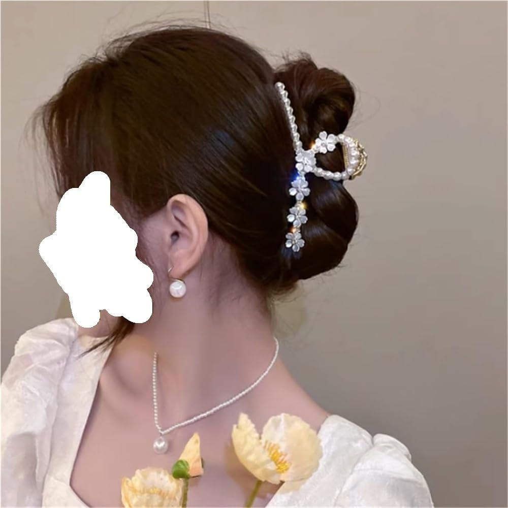 Pearl Flower Hair Clip Grab Shark Back Hairpin Elegant Hair Accessory for Women Daily Party Styling