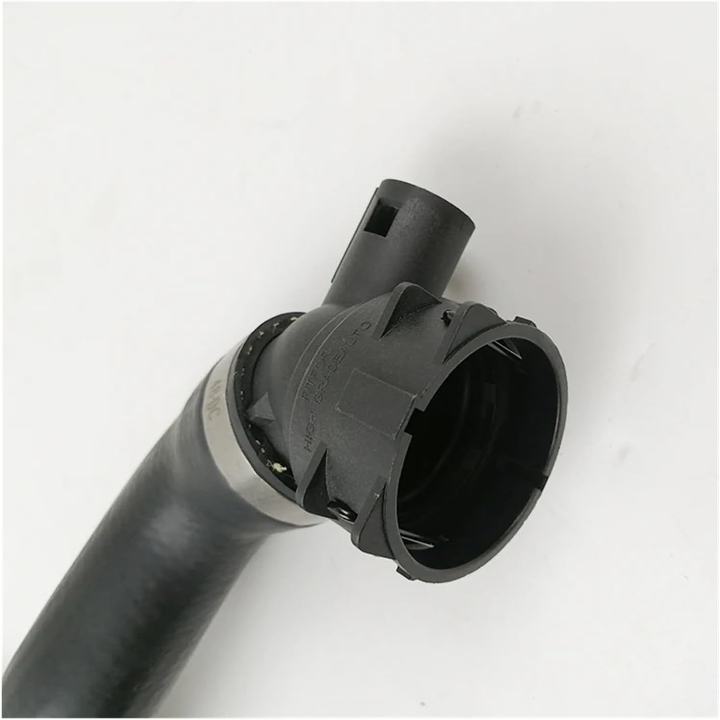 17127525022 Water Tank Connection Water Pipe Compatible With BMW 1' E81/E82/E87/E87 LCI Thermostat Connection Water Hose