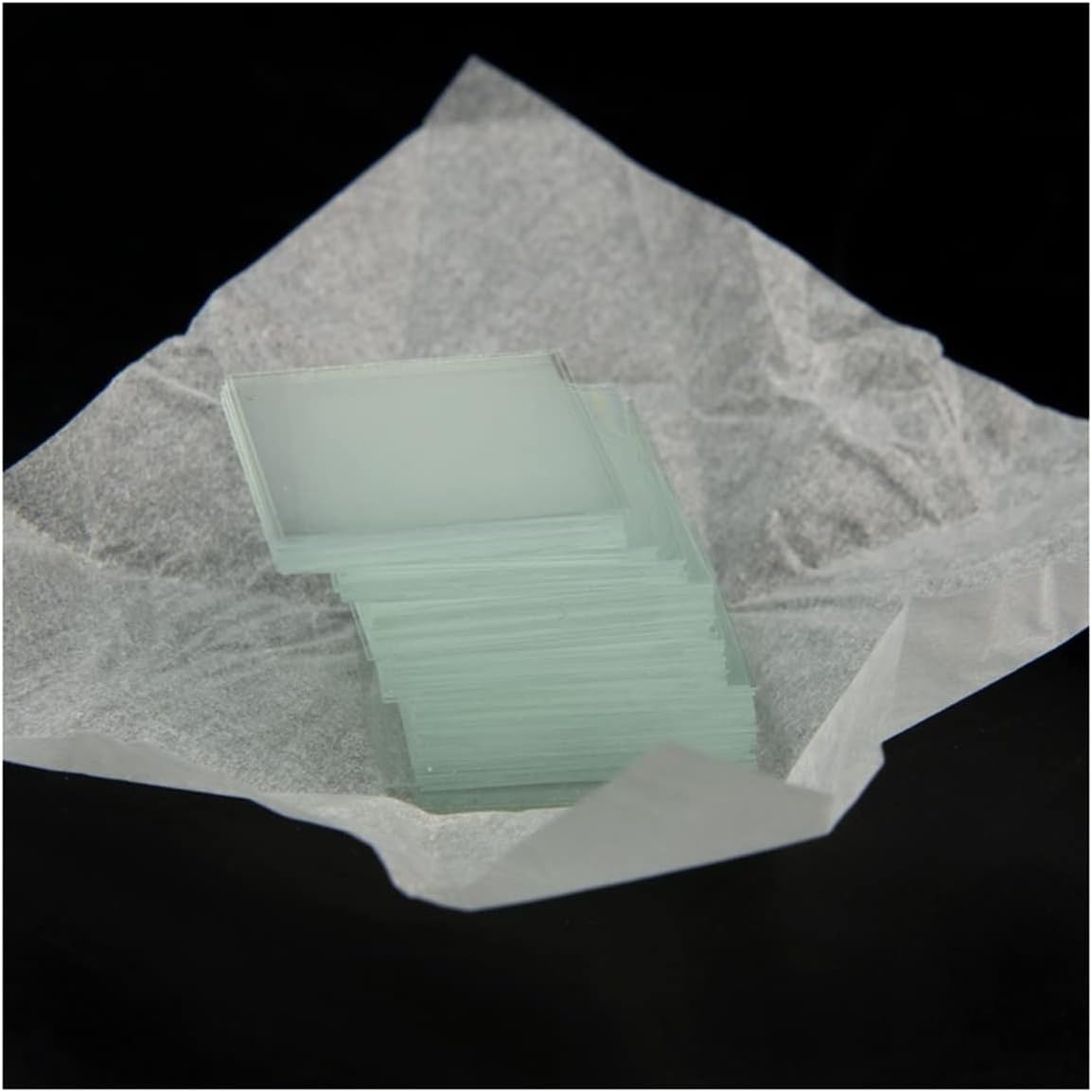 ZTBH Microscope Accessories Kit 100pcs/box 50x50mm Large Microscope Glass Slide Accessory 0.13-0.17mm Microscope Slides
