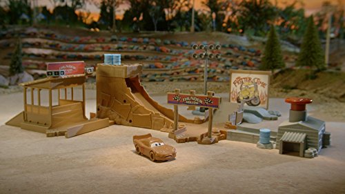 disney pixar cars 3 thunder hollow challenge playset