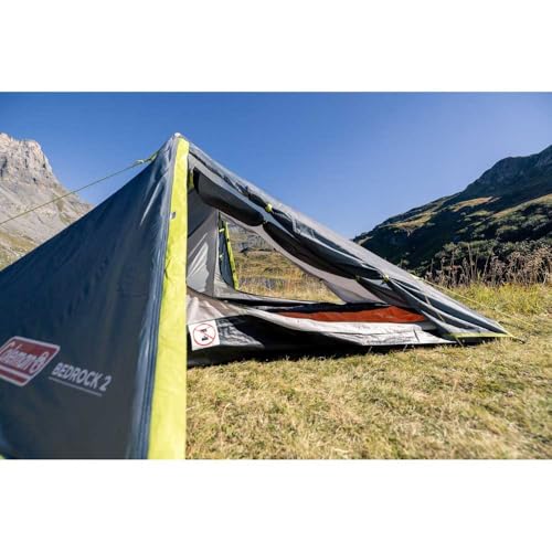 Tente compacte Coleman Bedrock 2 pour dormir au sec en montagne