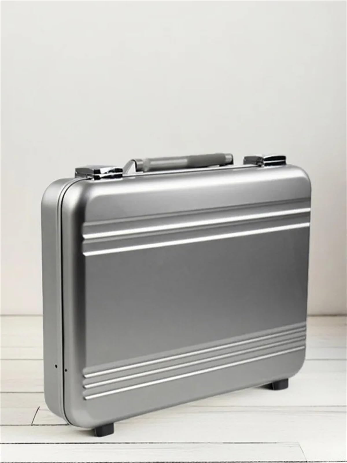 Valigetta in alluminio Valigetta Custodia di sicurezza da viaggio in lega alluminio Cassetta degli attrezzi portatile for il trasporto accessori aziendali for tablet portatili