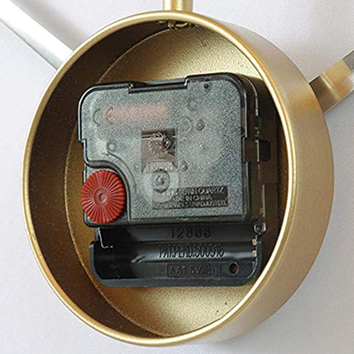 Horloge murale extérieure en fer durable de style traditionnel