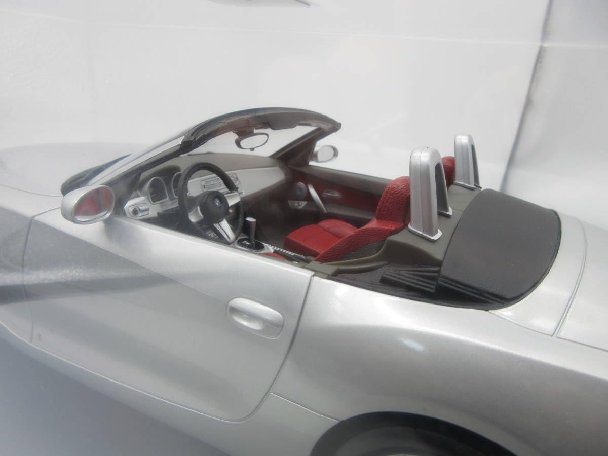 Amazon | 1/12 Z4 E85 ビッグスケール ミニカー モデルカー シルバー