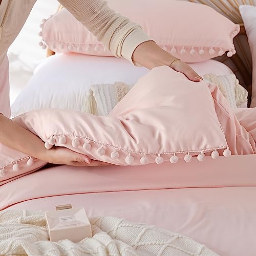 YIRDDEO Queen Comforter Set - Comforter Queen Size Sets with Ball Pom Fringe, Soft Bedding Set for All Seasons - 3 Pieces, 1 Comforter (90"x90") & 2 Pillow Shams (20"x26"), Blush