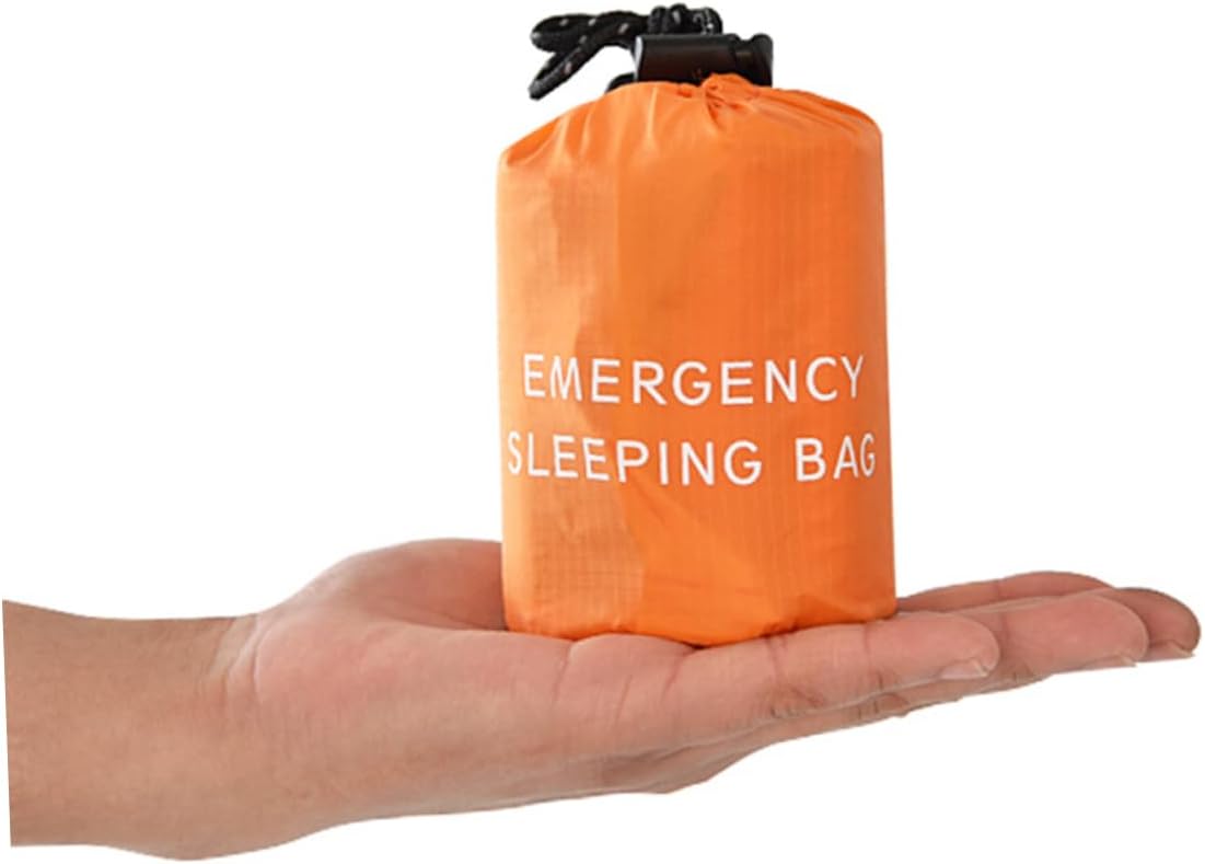 Emergency Sleeping Bag Pe Aluminum Film Insulation Blanket for Outdoor Aid Mat with Storage Bag and Whistle Lightweight Portable for Hiking and Survival