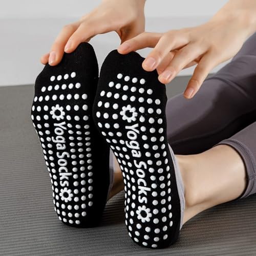 3 Pairs Non Slip Yoga Socks for Women and Men Grip Pilates Barre Socks for Indoor Fitness Workout Black4