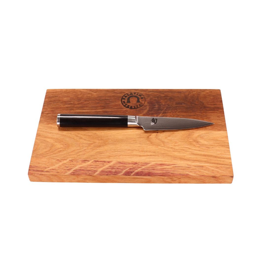 Kai Shun Classic DM-0700 - Set de regalo (cuchillo de oficina muy afilado, hoja de acero de damasco de 9 cm y tabla de cortar grande de roble de 30 x 18 cm)
