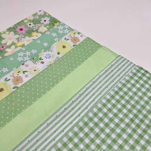 Image of Cotton Fabric DIY Making Supplies Quilting Patchwork Fabric Fat Quarter Bundles DIY for Quilting Cotton Patchwork Cushions (Blue Cat, 20 inch x 20 inch)