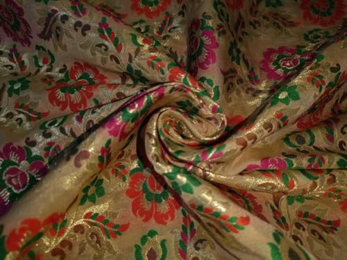 Tissu brocart multicolore BRO851 beige pour coudre un vêtement de mariage