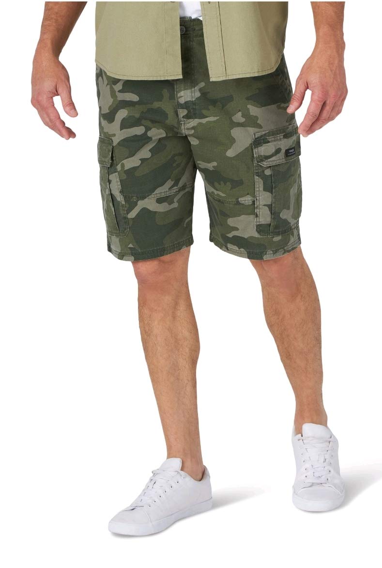 Wrangler camouflage shorts w表記40 Wrangler Men's & Big Men's Relaxed Fit, Stretch Cargo Shorts
