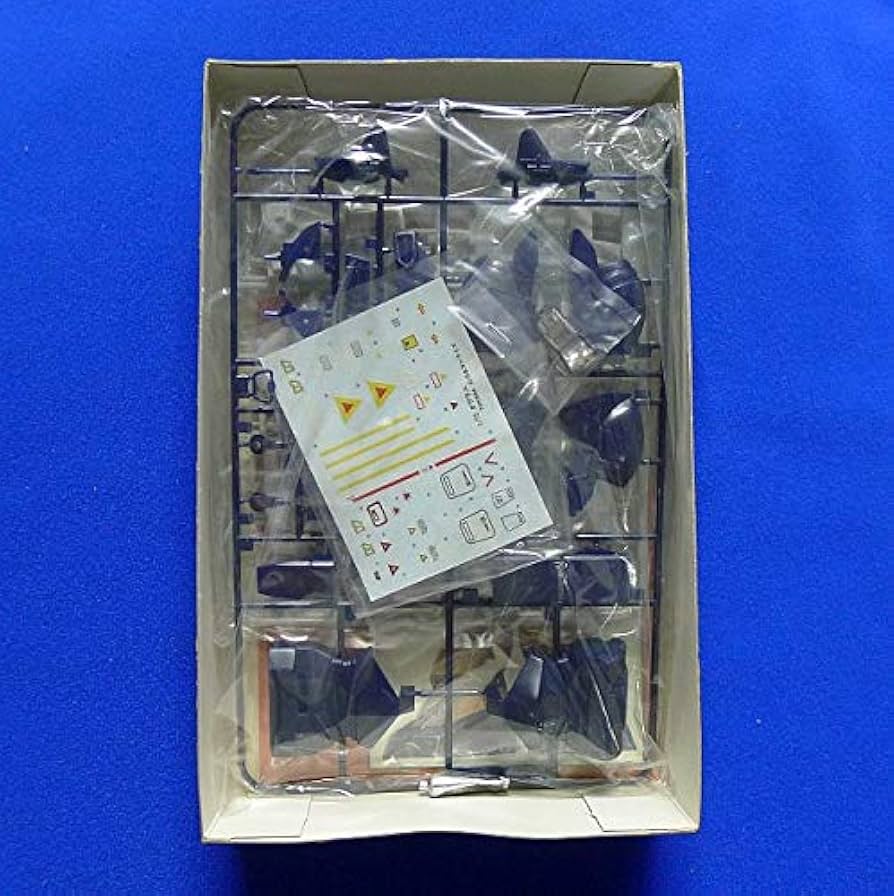 Takara Tomy - 【内袋未開封】1/72 太陽の牙ダグラム　メッキ仕様　映画公開記念モデル Takara Tomy - 【内袋未開封】1/72 太陽の牙ダグラム メッキ仕様