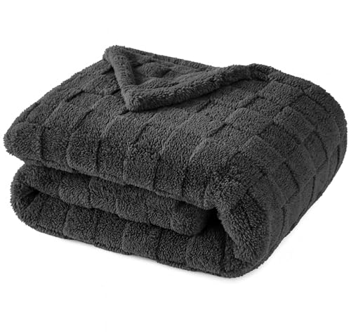 Image of VAS COLLECTIONS Coral Flannel Baby Blanket | Ultra Soft & Fluffy AC Blanket | 300 GSM, 800 g Lightweight All-Season Wrapping Sheet for Newborns (Beige, 130x105 cm, 3-24 Months) (Coral Grey)