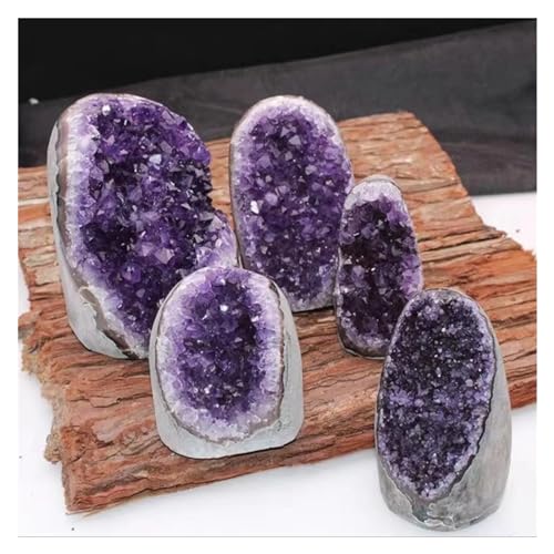 Trou d'améthyste naturel et magnifique amas de cristaux violets 1,4kg