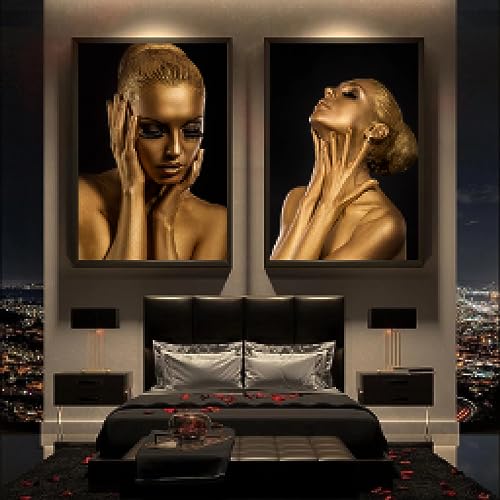 Toile de femme noir et or KEBIA, déco murale 40x60 cm pour sublimer un salon sans effort