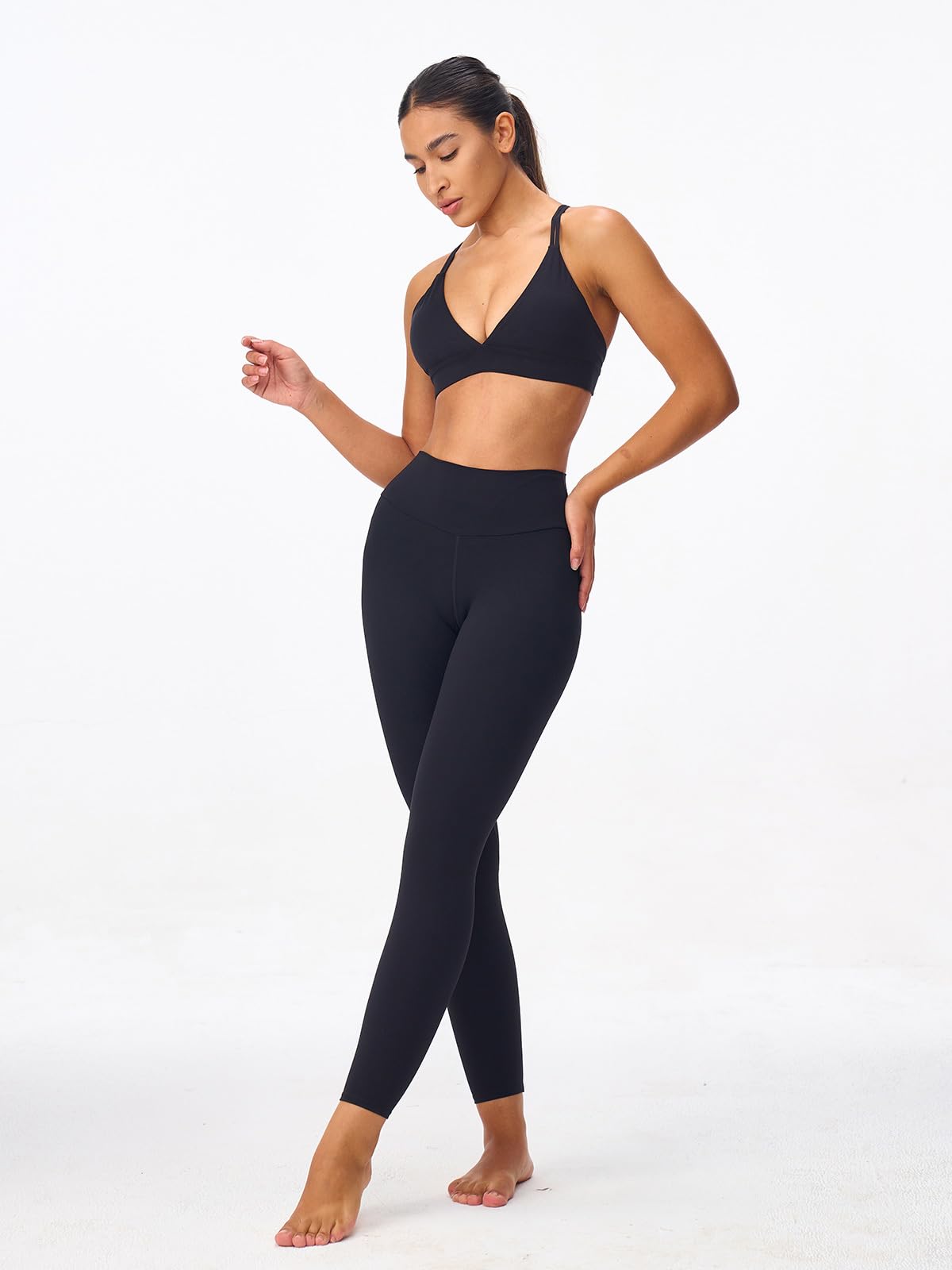 Leggings de compresión ligera de cintura alta para mujer, de longitud completa, cintura cruzada, pantalones de yoga atléticos con bolsillos para correr