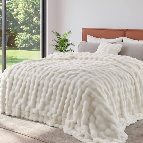 Lotus Karen King Size Faux Fur Blanket Cream White - Big Bubble Rabbit Fluff Throw for Bed Large Fluffy Fuzzy Cozy Thick Furry Plush Shaggy Blankets 108x90 Inches