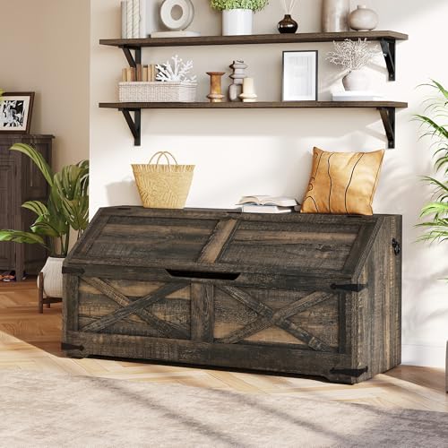 DWVO Storage Chest, Farmhouse Storage Bench with 4 Wheels, 39.4" Wood Storage Trunk with Safety Hinge, Sloped Design, Organizer for Living Room, Bedroom, Entryway, Dark Rustic Oak