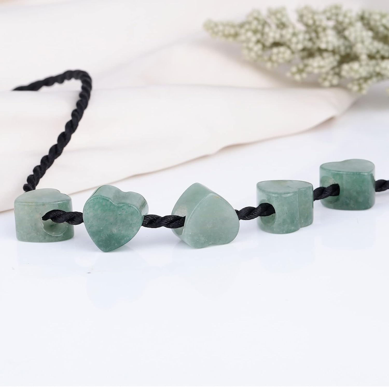 Amogeeli 15pcs Heart Shaped Green Aventurine Crystal Loose Beads Set, Big Hole Stone Beads for Jewelry Making Macrame Hair Braids
