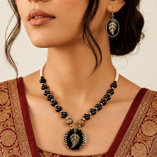 Image of AAKRITI ART CREATIONS Handcrafted Women's Jewelry Set - Ethnic Necklace and Earrings, Fashion Accessories for Special Occasions & Celebrations
