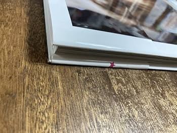 Amazon.co.jp: □ラスト写真集 小倉優子 幸福論 : おもちゃ