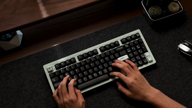 キーボード Melgeek Modern97 MelGeek Modern97 オーシャン – MelGeek